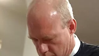 Pēc tam, kad Masturbācija iereibis bezmaksas sexa video Blondīne tupus uz cietā gailis
