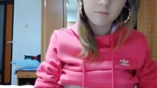 Puisis nāca pie būda seksafilmas rudmatis skaistumu un fucked viņas