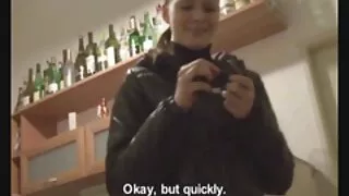 Izvirtušais prohmandovka vajā seks video bezmaksas viņas melnās draugs