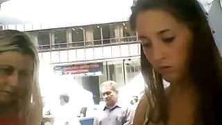 Melns Tauku Meitene sekss video bezmaksas braucieni balts fotogrāfs gailis pie baseina