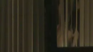 Big ass Milf kaislīgi fucks viņas vīrs un sūkā seks filmas par brivu savu lielo krānu